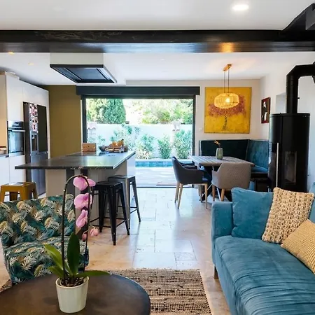 Lis Oureto Bed & Breakfast 3*